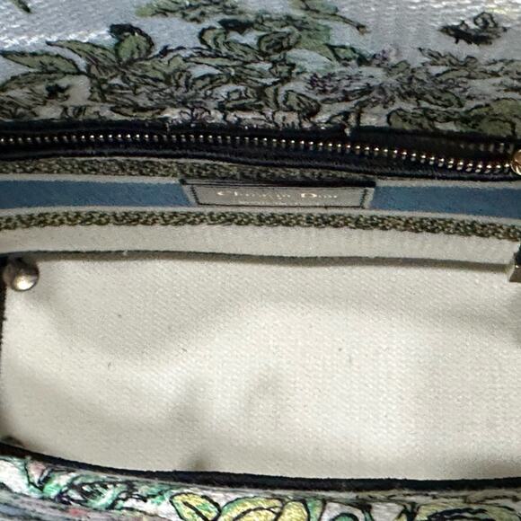 Christian Lady Dior NWT New Fabric Latte Embroidery Off-White Bag - Picture 11 of 16